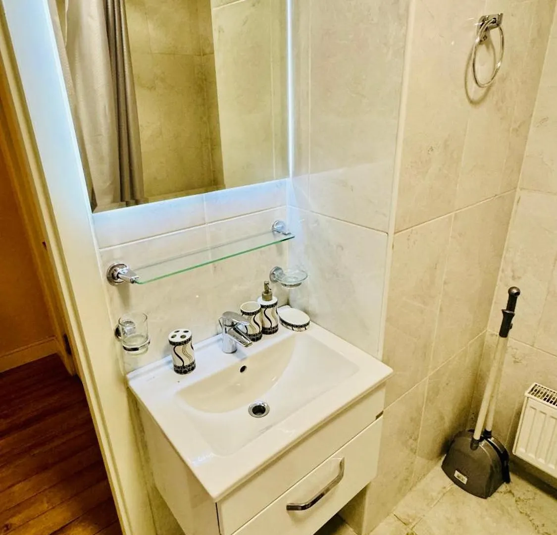 Apartment Appartament On Abaya 64 Almaty Kazakhstan